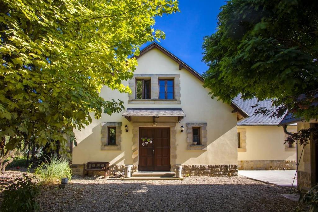 7 Bedroom Secluded Villa Close To Prague Ржичани Экстерьер фото